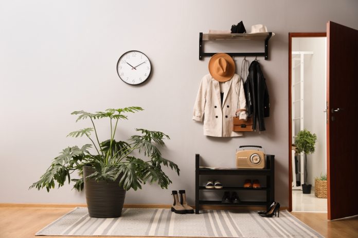 Hallway,Interior,With,Stylish,Furniture,,Clothes,And,Accessories