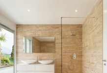 Douche à l’italienne : avantages, design et conseils d’installation