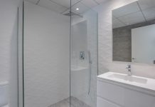 Douche à l’italienne : avantages et conseils d’installation